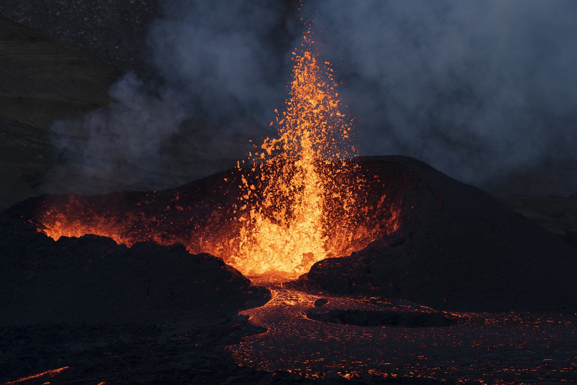 Vulkan - Feuer - Island